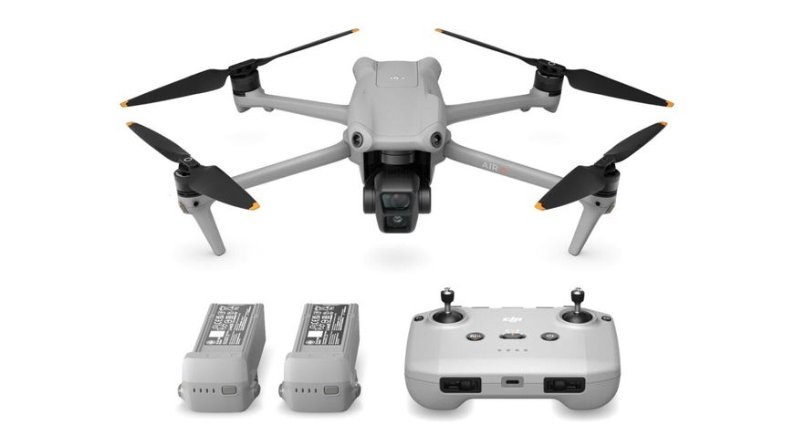 Квадрокоптер DJI Air 3 Fly More Combo (DJI RC-N2) DAIR3FMC фото